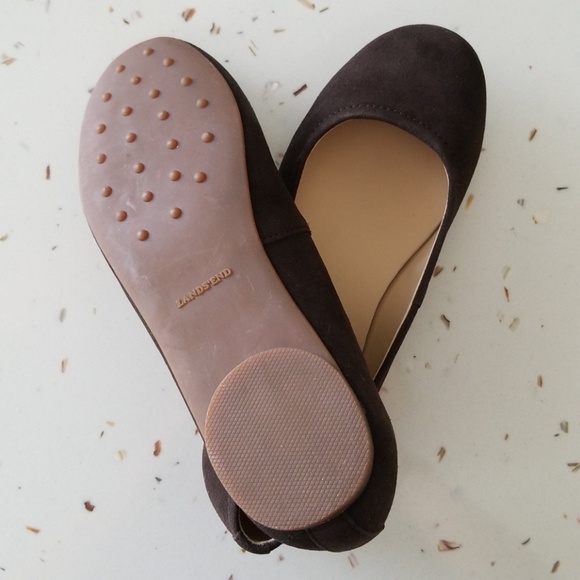Brand New Lands' End Brown Suede Flats - Picture 3 of 5